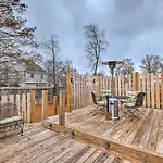 Luxe Lyndon Home Less Than 11 Mi To Dtwn Louisville!