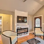 Luxe Lyndon Home Less Than 11 Mi To Dtwn Louisville!